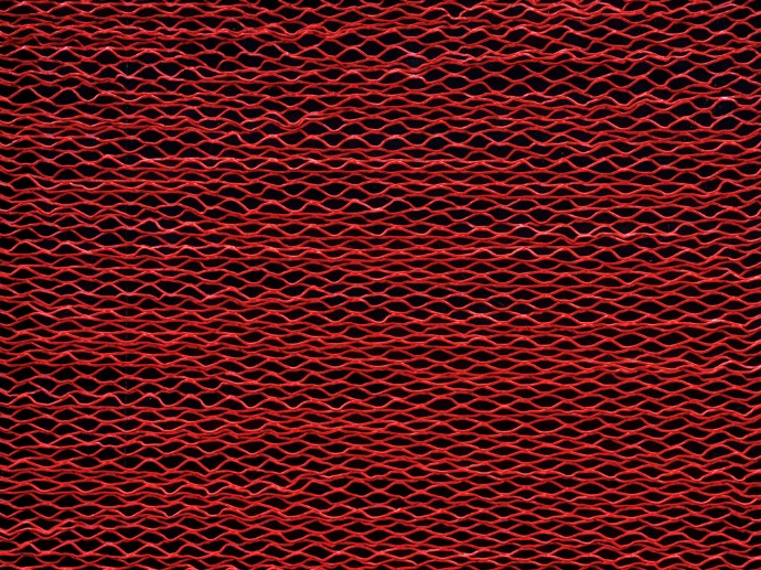 Rivestimento di facciata in metallo traforato rosso – Giugni SA